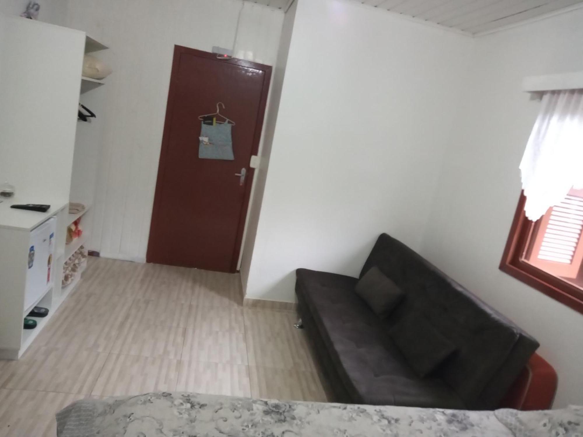 Hospedagem Dona Tania Canela Bilik gambar